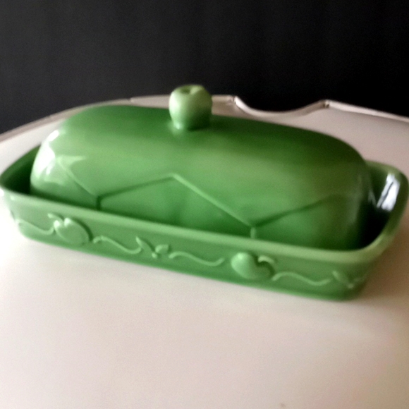 Source Unknown Other - Ceramic Green Butter Dish perfect condition